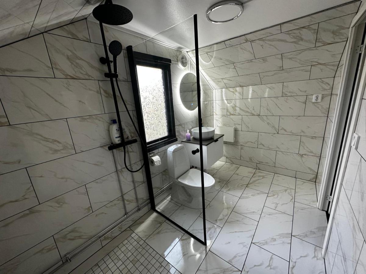 Luxurious Apartment Near Citycenter Borås Exterior foto